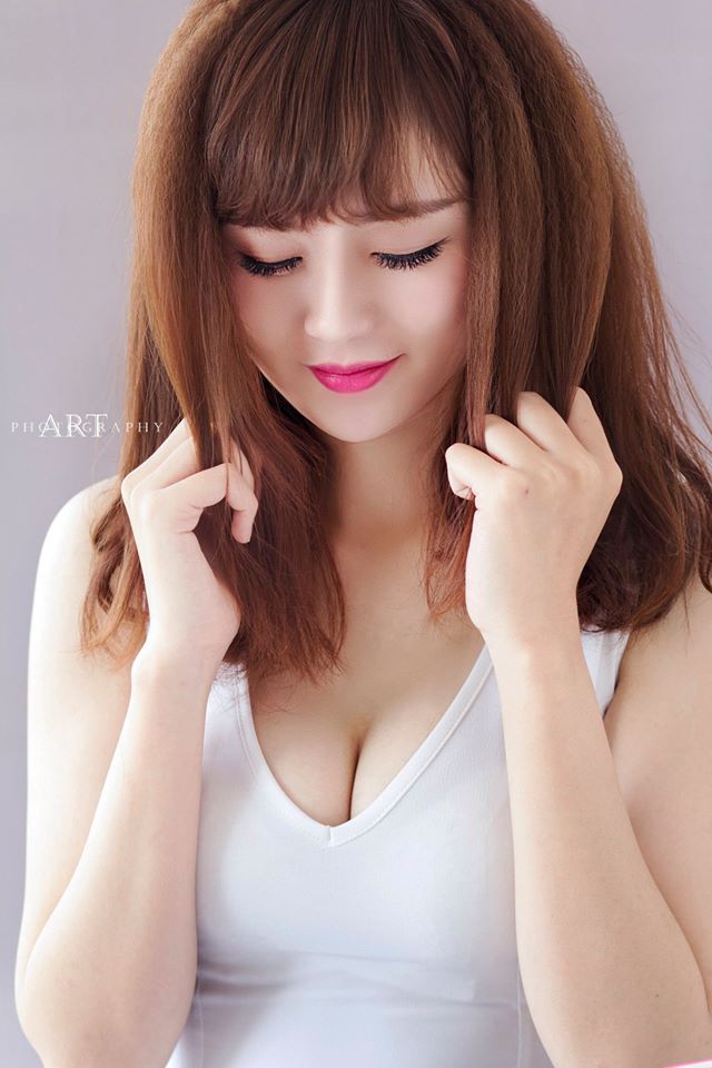 和上司女部长出差